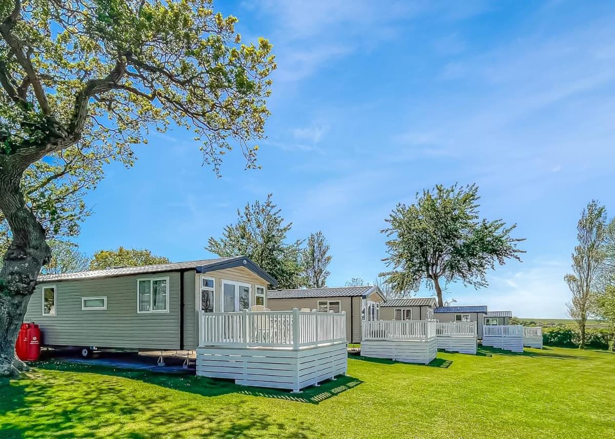 Orchards Holiday Park Newbridge  Экстерьер фото