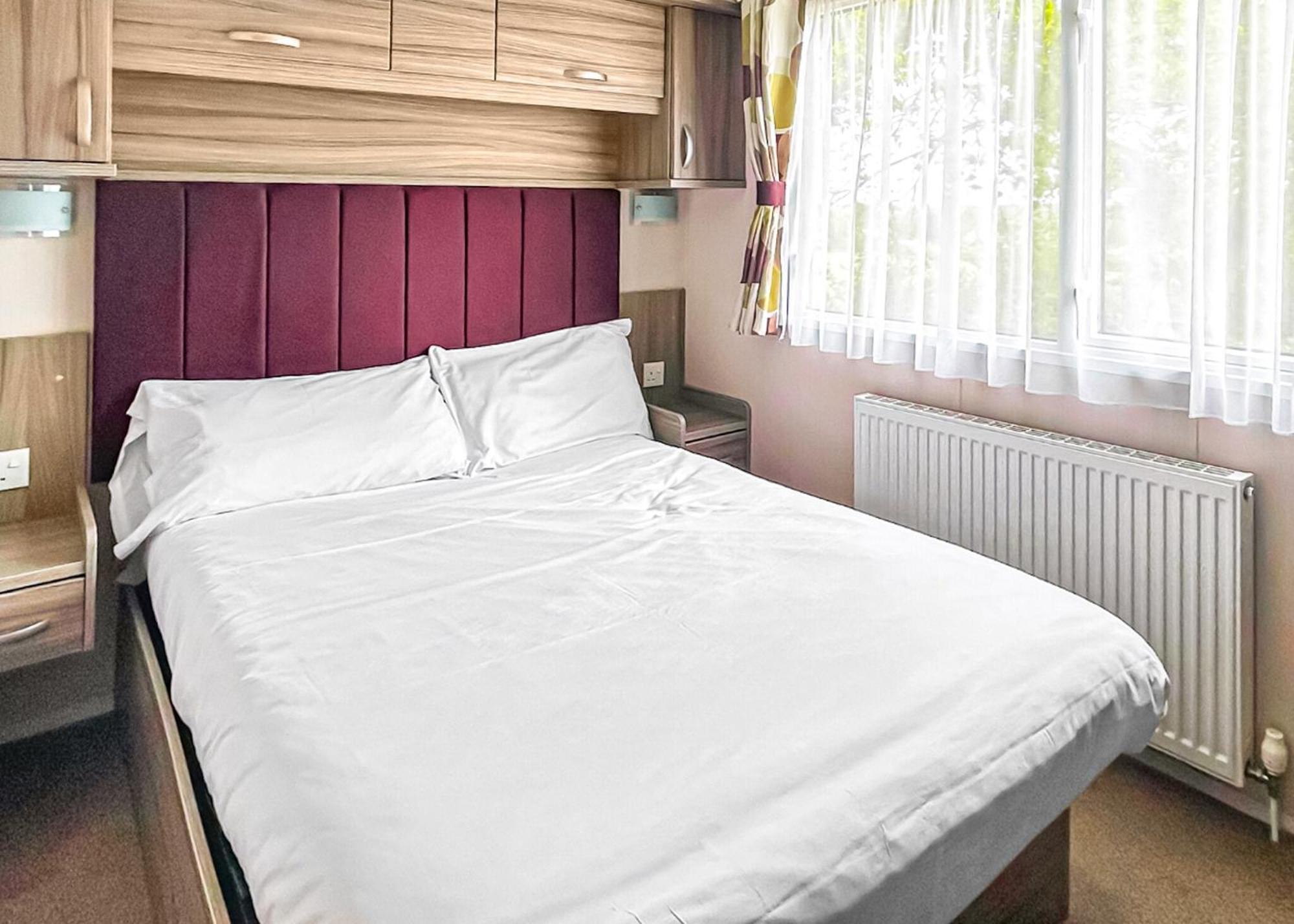 Orchards Holiday Park Newbridge  Номер фото