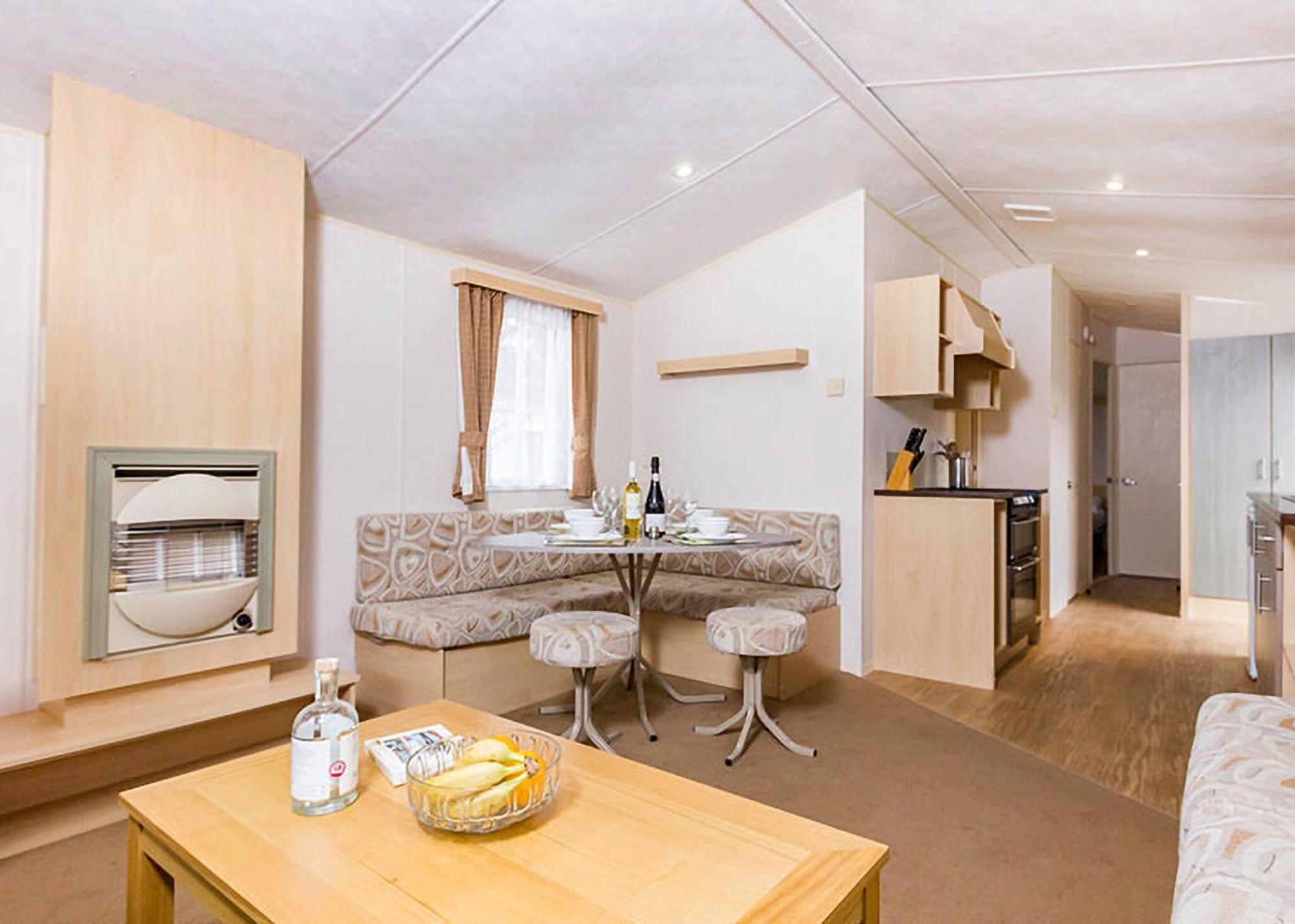 Orchards Holiday Park Newbridge  Экстерьер фото